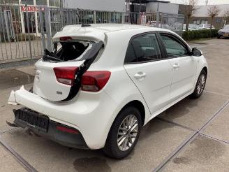 Kia Rio Rio IV (YB), Hatchback, 2017 1.0i T-GDi 100 MHEV picture 4