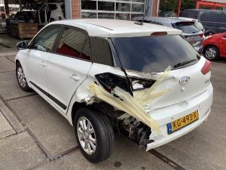 Hyundai I-20 i20 (GBB), Hatchback, 2014 / 2020 1.0 T-GDI 100 12V picture 4