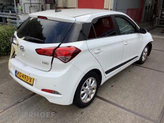 Hyundai I-20 i20 (GBB), Hatchback, 2014 / 2020 1.0 T-GDI 100 12V picture 3