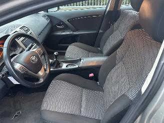 Toyota Avensis  picture 9