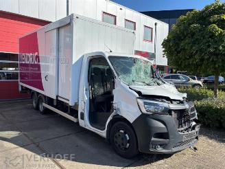demontáž osobní automobily Renault Master  2020/8
