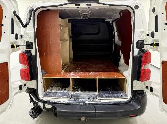 Toyota Proace Compact 1.5 D-4D Cool Comfort picture 26