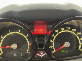 Ford Fiesta 5-Drs 1.25 Limites Airco picture 13