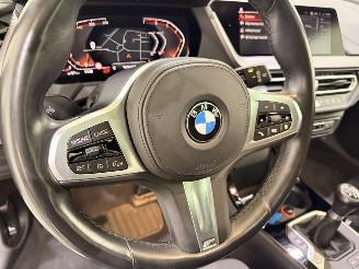 BMW 1-serie 118i M Sport Edition Pano picture 48