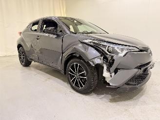 Voiture accidenté Toyota C-HR 1.2 Turbo C-ity 2018/1