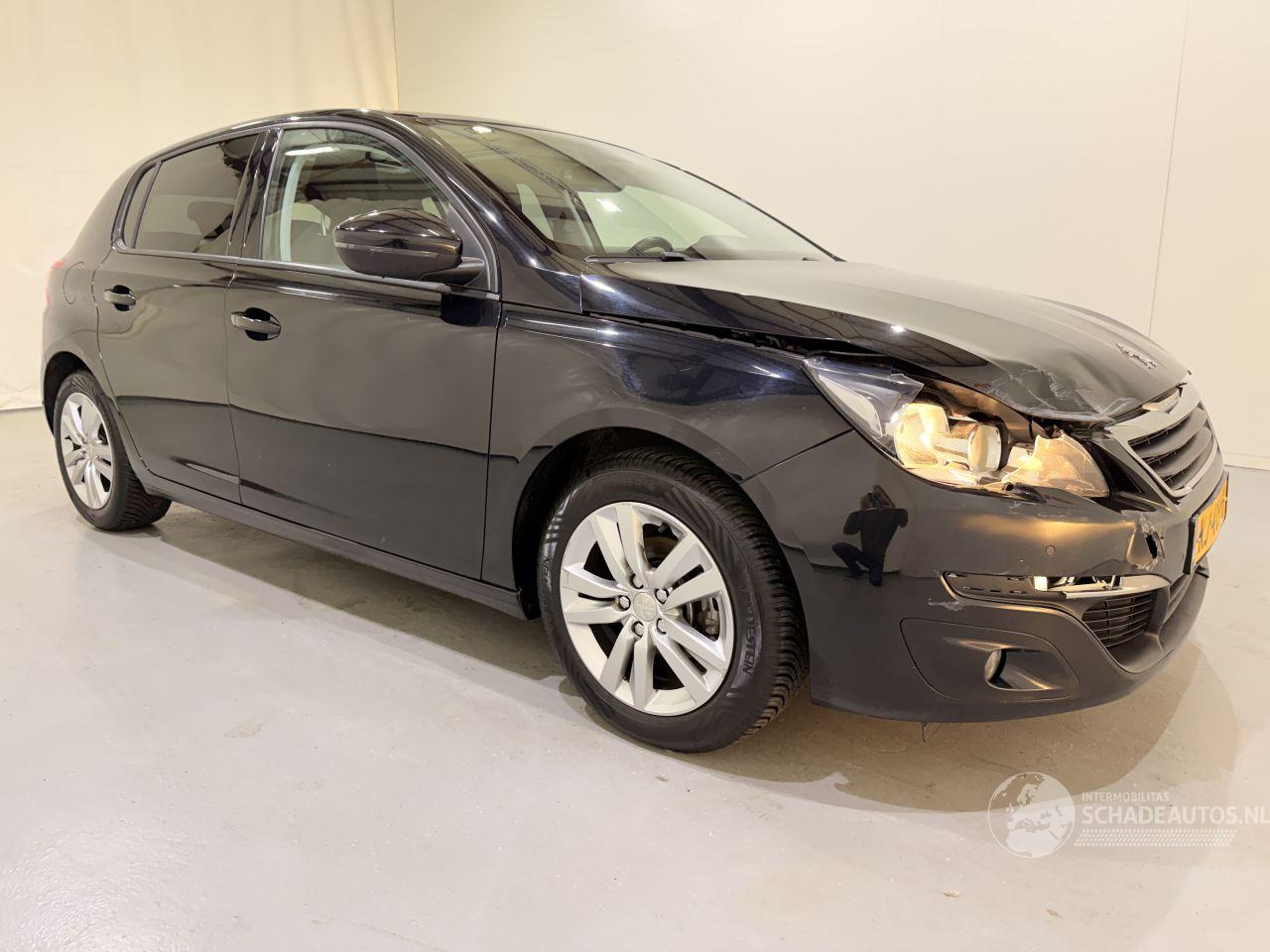 Peugeot 308 HB 1.2 Blue Lease Exe. Pano