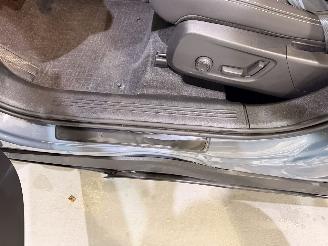 Volvo XC40 T2 Plus Dark Aut8 picture 28