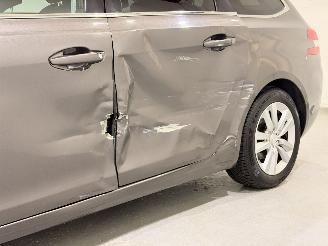 Peugeot 308 SW 1.6 Blue HDI 120 Executive picture 39