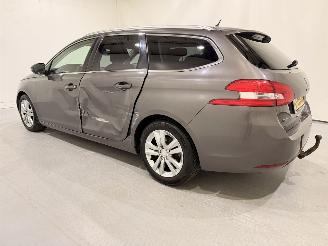 Peugeot 308 SW 1.6 Blue HDI 120 Executive picture 38