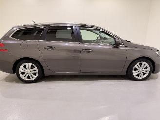 Peugeot 308 SW 1.6 Blue HDI 120 Executive picture 43