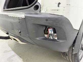 Peugeot 2008 1.2 Blue Lease Allure picture 8