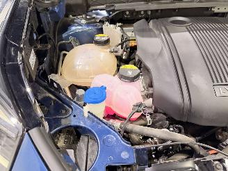 Lynk & Co 01 1.5 Plug-in Hybrid Pano/Apple picture 23