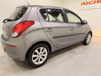 Hyundai I-20 HB 1.2 i-Deal Navi/Airco picture 12