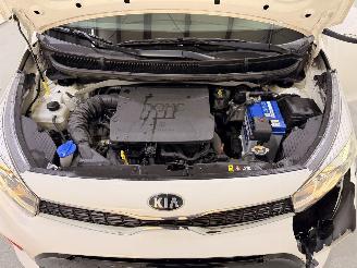 Kia Picanto 1.2 GT Line Automaat picture 26