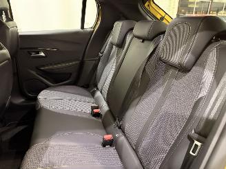 Peugeot 208 1.2 GT 130 Automaat picture 23
