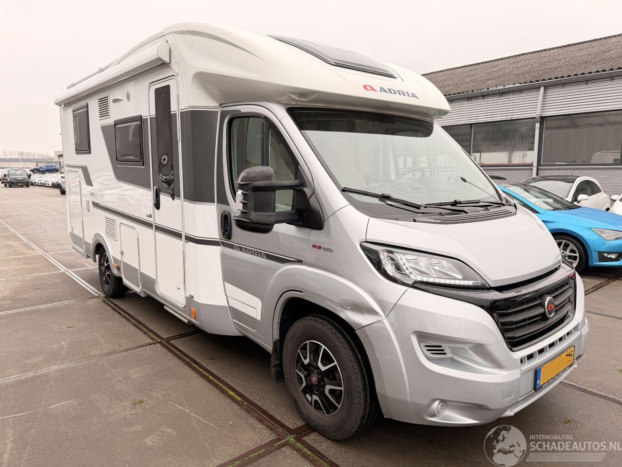 Adria  Camper Coral 600 SL Plus Aut9