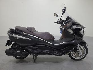 Piaggio X10 350 Executive BS 25kw Bjr.2018 picture 18