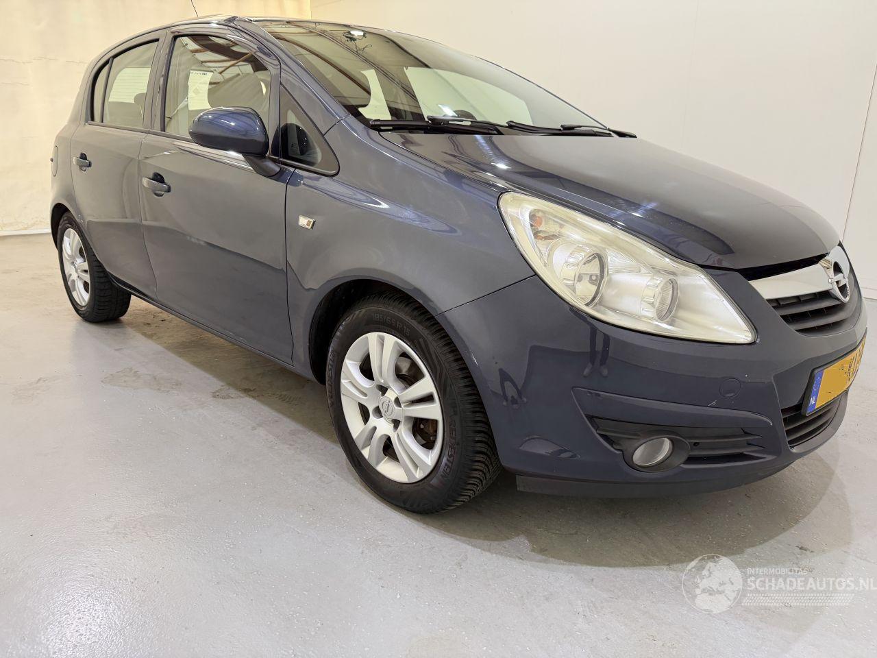Opel Corsa HB 1.4-16V Enjoy NAP