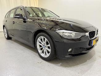 damaged passenger cars BMW 3-serie Touring 316i Executive Sport 2013/8