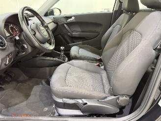 Audi A1 1.2 TFSI Attraction Pro Line Busn. picture 29