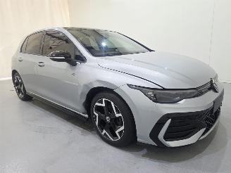  Volkswagen Golf VIII 1.5 eTSI R/Line Pano DSG MHEV 110kw 2026/5