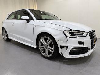  Audi A3 1.2 TFSI Ambition Pro Line S 2015/3