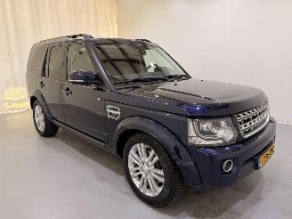 damaged passenger cars Land Rover Discovery 4 3.0 SDV6 HSE Leder Panorama Grijs Kent! 2014/1