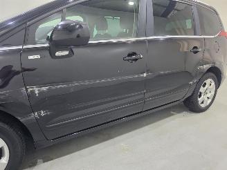 Peugeot 5008 1.2 PureTech Style 7p Bjr.2016 picture 12