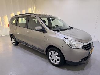 Coche accidentado Dacia Lodgy 1.2 TCe Laureate 5-Pers Airco 2013/9