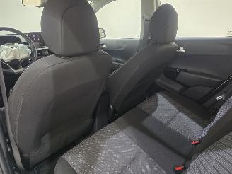 Kia Picanto 1.0 DPI DynamicLine 5Drs Bjr.2025 picture 37