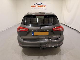 Ford Focus 1.5d EcoBlue Titanium Bns picture 4