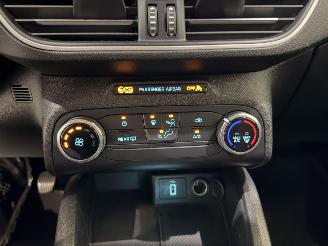 Ford Focus 1.5d EcoBlue Titanium Bns picture 15