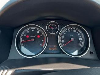 Opel Astra Astra H Twin Top (L67), Cabrio, 2005 / 2010 1.8 16V picture 29