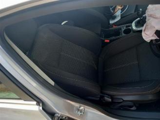 Opel Astra Astra J (PC6/PD6/PE6/PF6), Hatchback 5-drs, 2009 / 2015 2.0 CDTI 16V 165 Ecotec picture 14