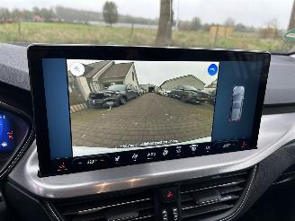 Ford Focus 1.0 EcoBoost Hybrid Titanium  Stationcar picture 13