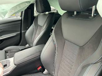 BMW 3-serie 320e Touring Automaat  ( Nieuw Prijs 66500,00 ) picture 15