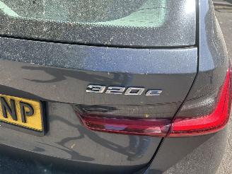 BMW 3-serie 320e Touring xDrive Business Automaat picture 5