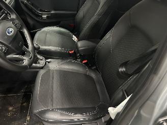 Ford Puma 1.0 EcoBoost Hybrid Titanium X picture 11