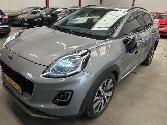 uszkodzony samochody osobowe Ford Puma 1.0 EcoBoost Hybrid Titanium X 2022/9