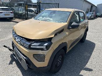 Schadeauto Dacia Spring Expression 26,8 kWh   Automaat   ( 6719 Km ) 2025/11