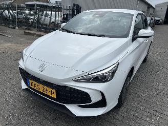 Schadeauto MG 3 Hybrid  1.5 hev  Automaat 2026/6