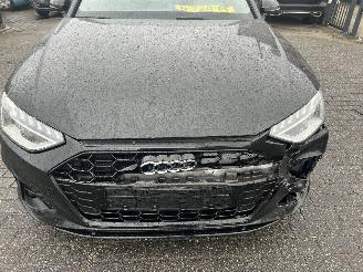 Audi A4 Avant 35 TFSI  Edition Competition  S Line Automaat picture 3