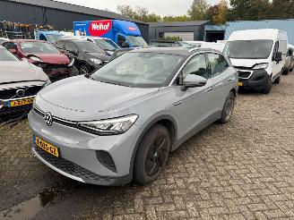 krockskadad bil auto Volkswagen ID.4 Pure 52kWh / 125 KW 2021/8