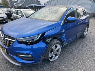skadebil auto Opel Grandland X 1.2 Turbo Innovation  Automaat 2018/4