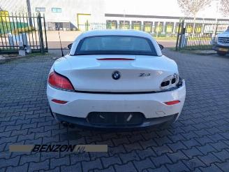 Vrakbiler auto BMW Z4 Z4 Roadster (E89), Cabrio, 2009 / 2016 sDrive 20i 2.0 16V 2014/4