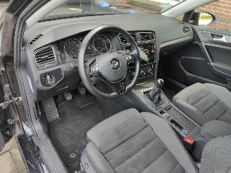 Volkswagen Golf 1.5 TSI Comfortline Navi Clima Cruise picture 9