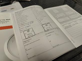 Volkswagen Transporter 2.0 TDI L2H1 DC Comfortline Aut. picture 17