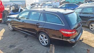 Mercedes E-klasse E Estate (S212), Combi, 2009 / 2016 E-350 CDI V6 24V BlueEfficiency picture 2