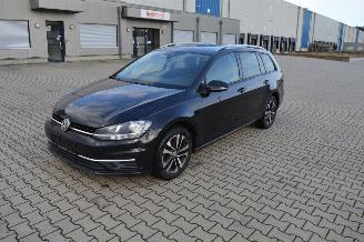 Schadeauto Volkswagen Golf 1.6 TDI 85 KW IQ.DRIVE KOMBI 2020/5