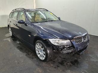 Vrakbiler auto BMW 3-serie  2005/1